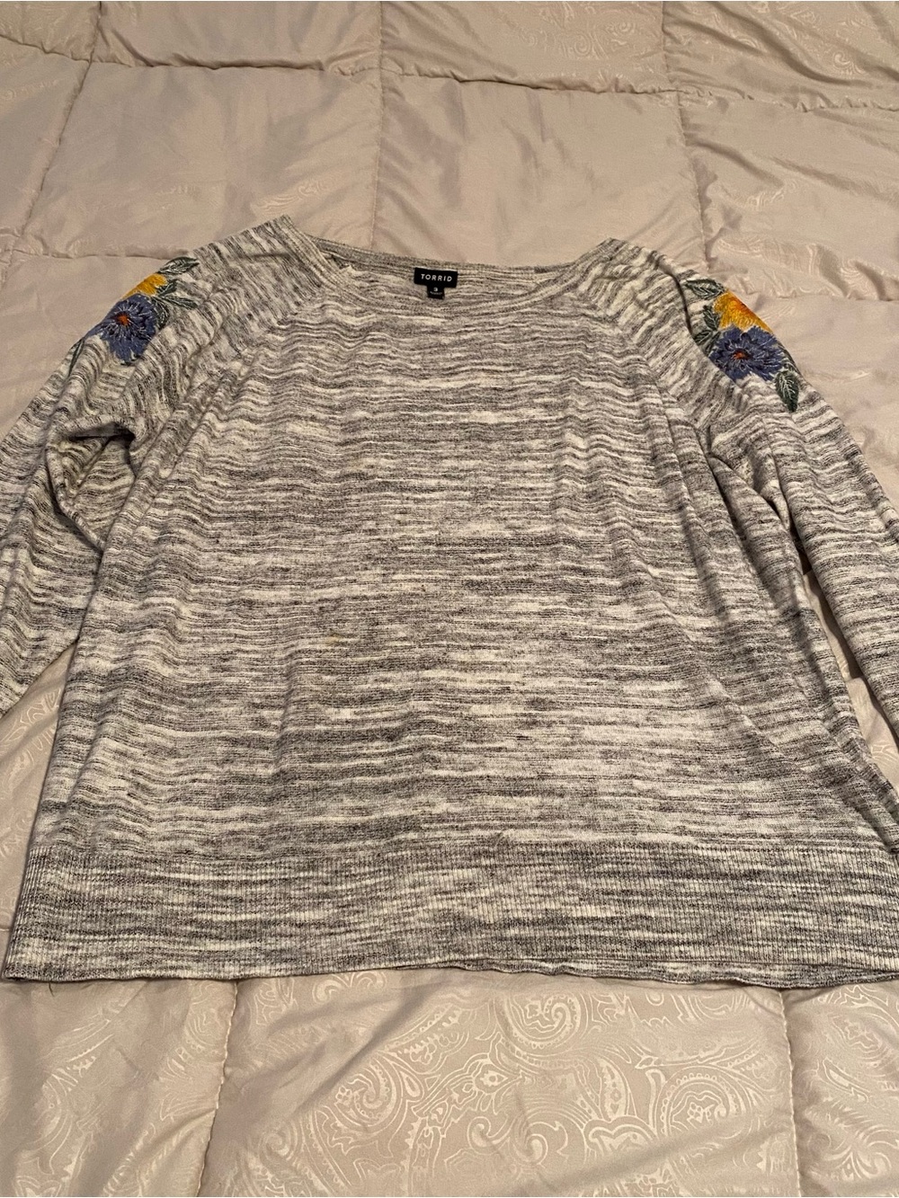 torrid Gray Marled Pullover with Yellow & Blue Shoulder Embroidery